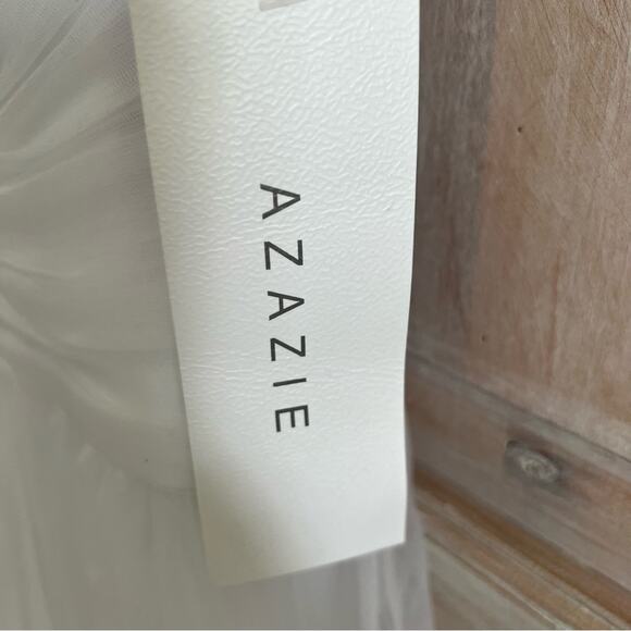 Azazie White Formal Dress Women’s Small NEW - Picture 7 of 10